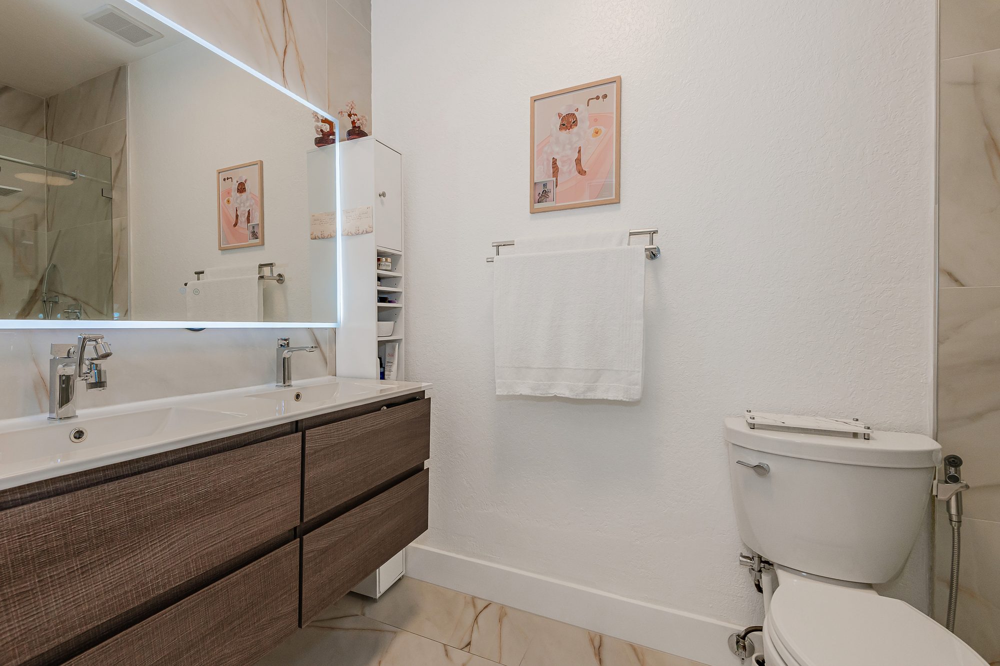 Primary bath with double-sink vanity